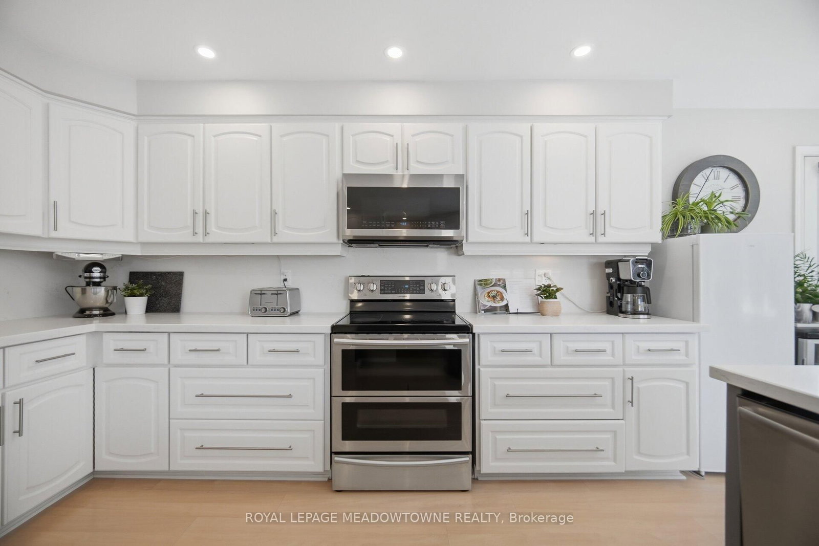 913 Maple Avenue • Milton, ON photo 17