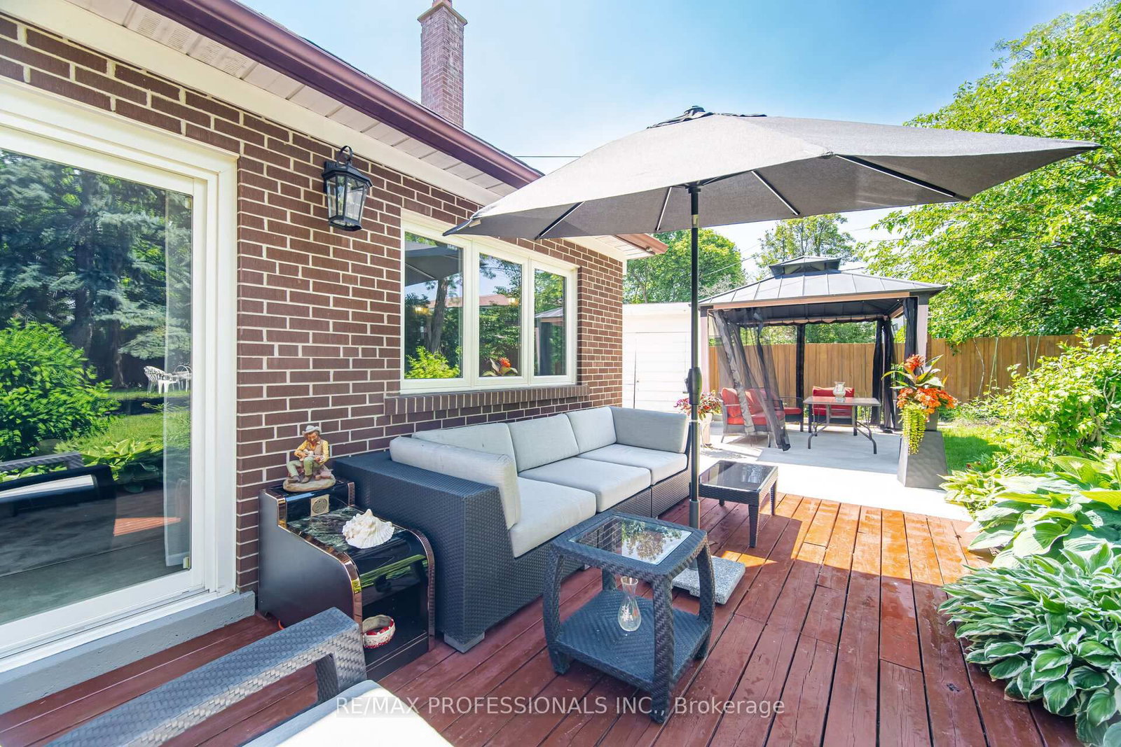 74 Ringway Crescent • Toronto, ON photo 36