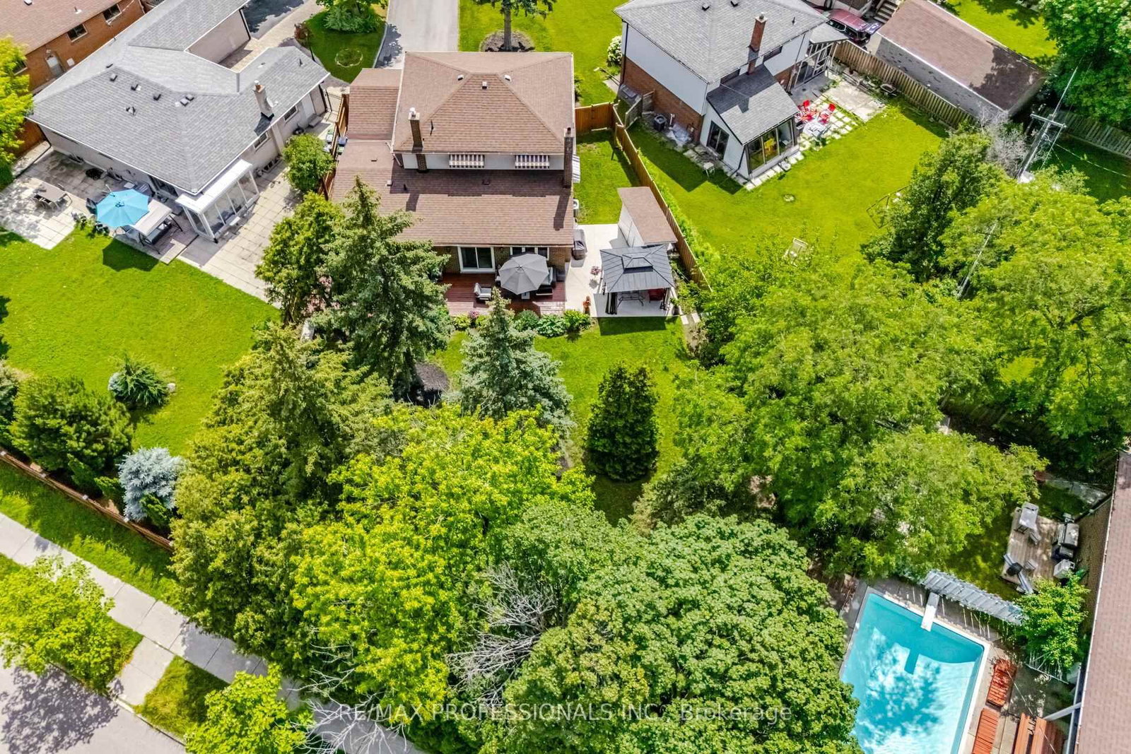 74 Ringway Crescent • Toronto, ON photo 45
