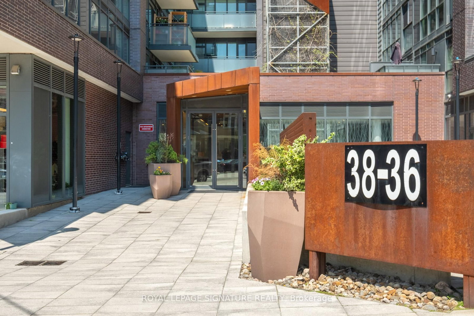 36 Howard Park Avenue • #610 • Toronto, ON photo 31