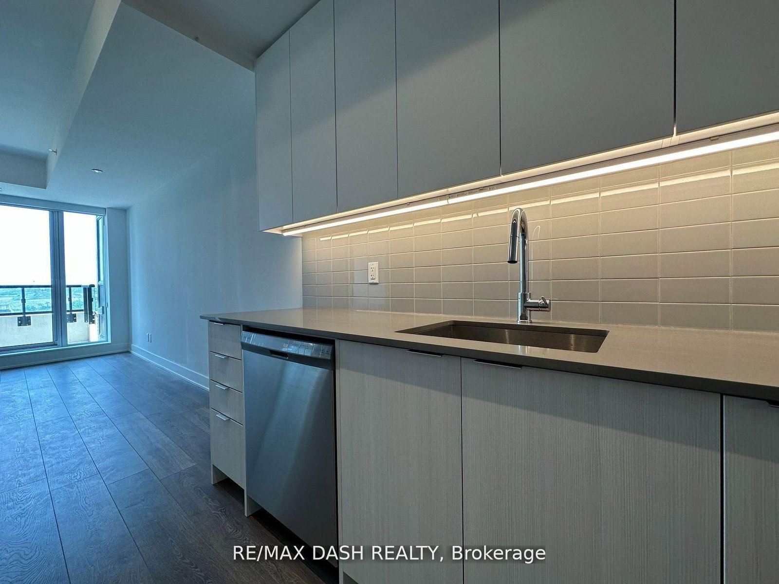 2485 Taunton Road • #621 • Oakville, ON photo 10