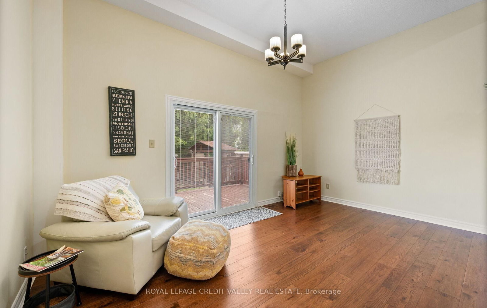 7 Hillpark Trail • Brampton, ON photo 10