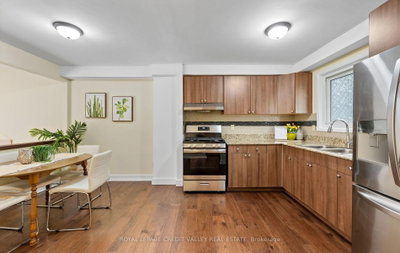 7 Hillpark Brampton,ON L6S 1R1 — Photo 15