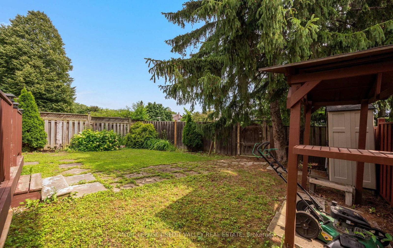 7 Hillpark Trail • Brampton, ON photo 45