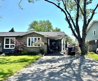 637 Lomond Crescent