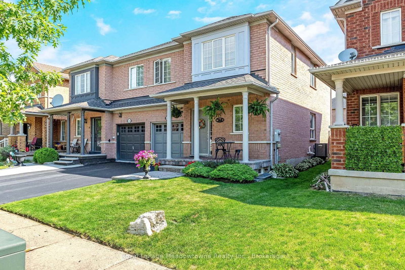 248 Pettigrew Trail, Milton