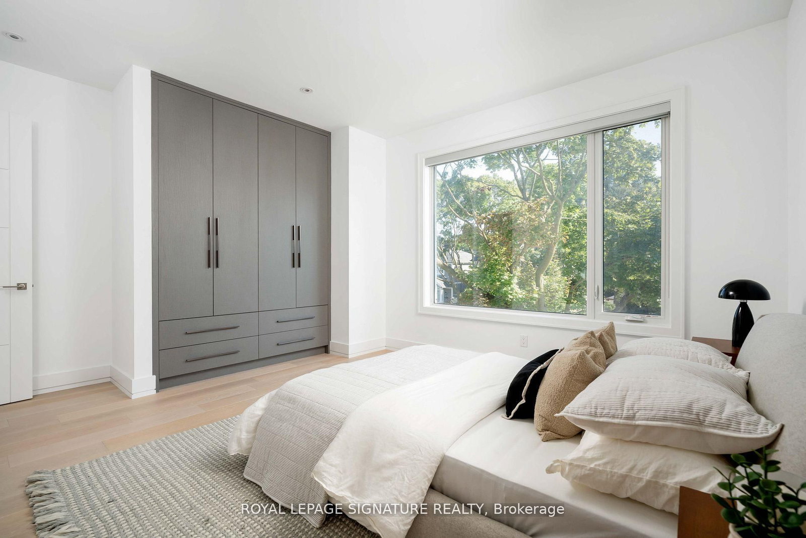 34 Edgecroft Road • Toronto, ON photo 24