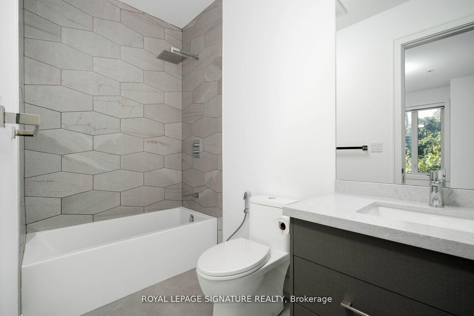 34 Edgecroft Road • Toronto, ON photo 25