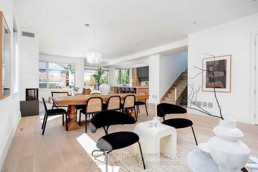 34 Edgecroft Road • Toronto, ON photo 6