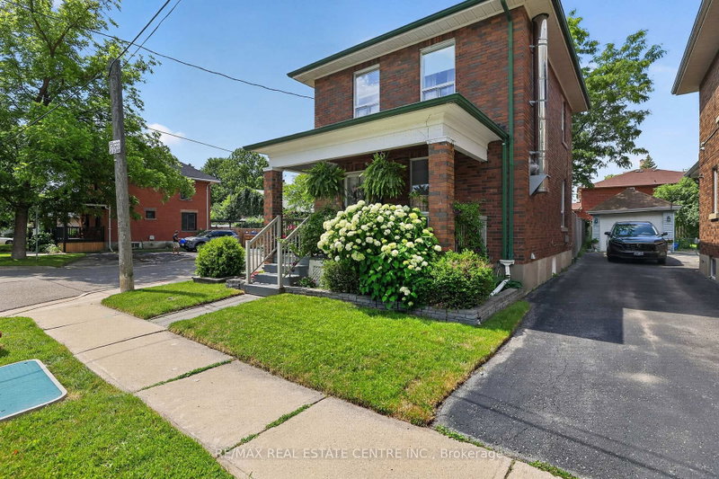 75 West St W, Brampton, Ontario
