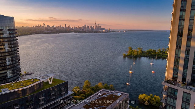 1209 - 110 Marine Parade Drive