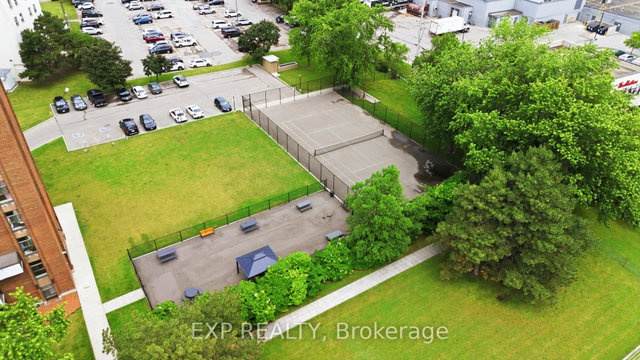 201 - 3025 Queen Frederica Drive