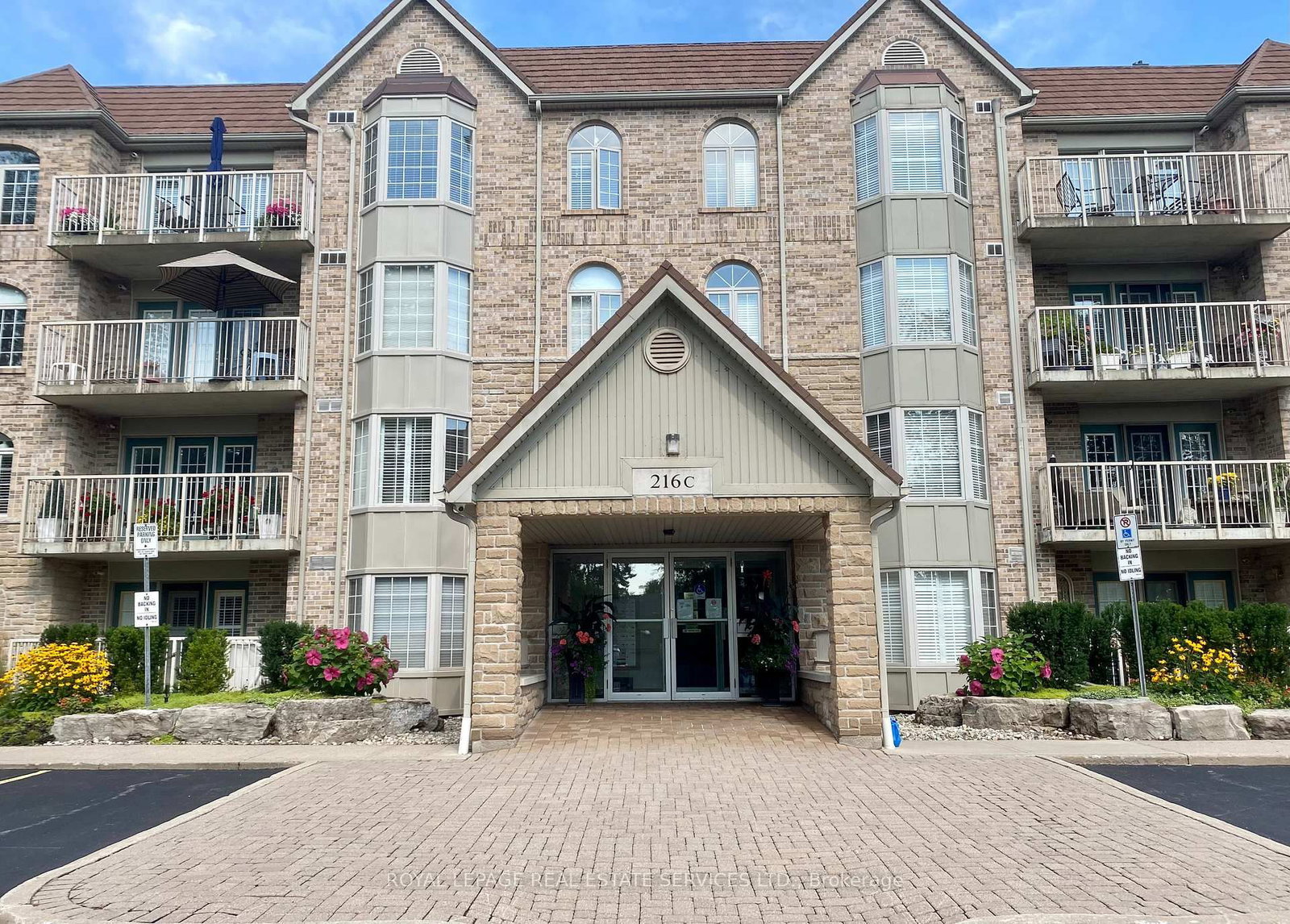 216C W Plains Road West Road • #402 • Burlington, ON photo 3