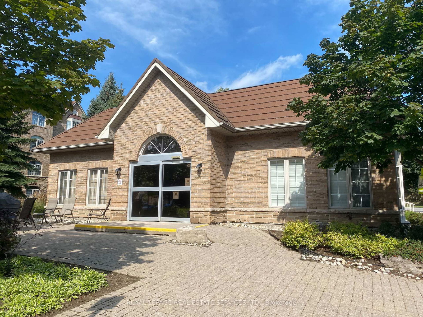 216C Plains Road West Road W • #402 • Burlington, ON photo 36