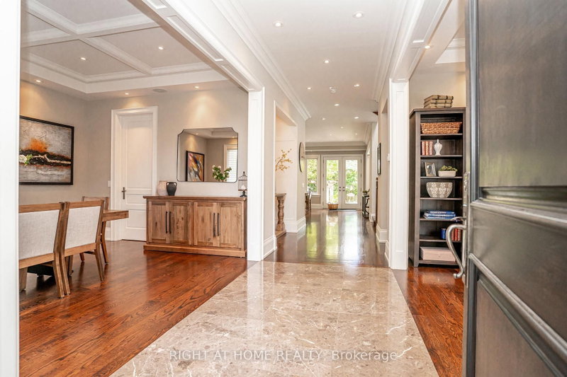 1479 Briarwood Crescent