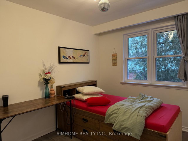 #2 room - 68 Claver Avenue