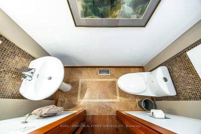 300 Canital Mississauga,ON L4Z 3B6 — Photo 17