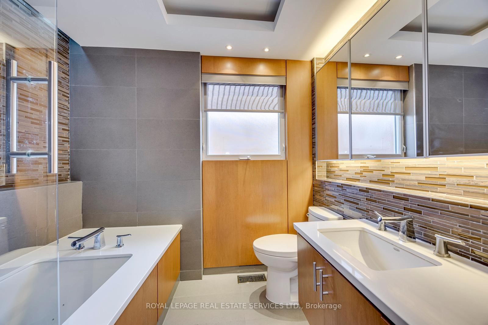 300 Canital Court • Mississauga, ON photo 28