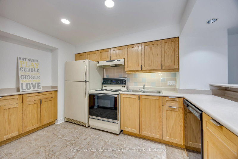 300 Canital Mississauga,ON L4Z 3B6 — Photo 30
