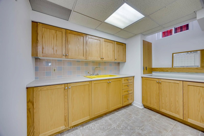 300 Canital Mississauga,ON L4Z 3B6 — Photo 35