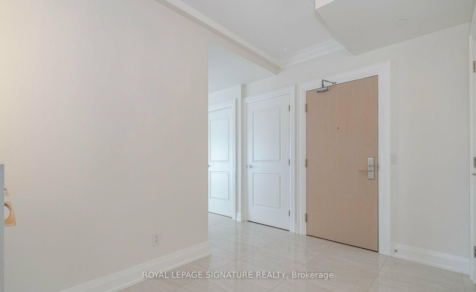 PH904-16 McAdam Avenue, Toronto, ON, photo 4