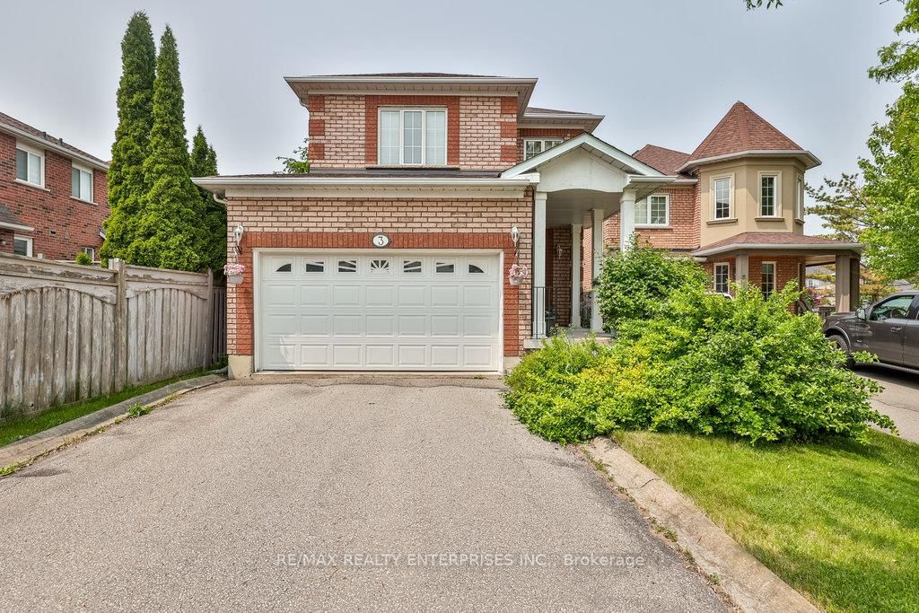 3 Jack Kenny Court • Caledon, ON photo 3