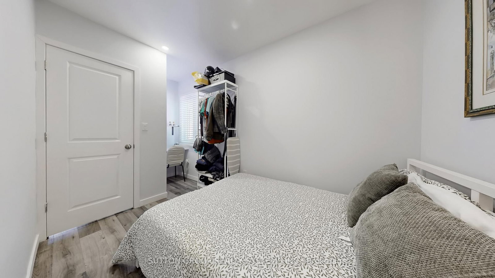 50 Brownville Avenue • Toronto, ON photo 11
