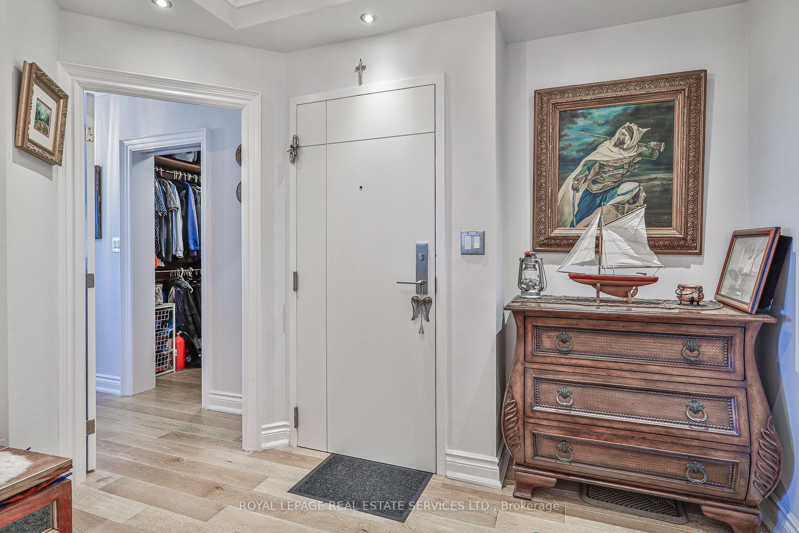 2267 Lake Shore Boulevard W • #1304 • Toronto, ON photo 16