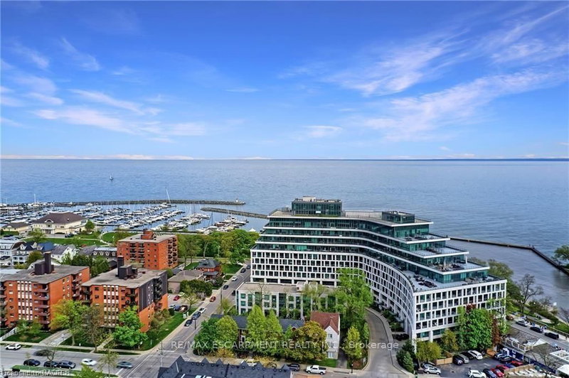 703 - 11 BRONTE Road