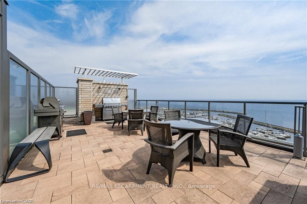 11 BRONTE Road • #703 • Oakville, ON photo 44