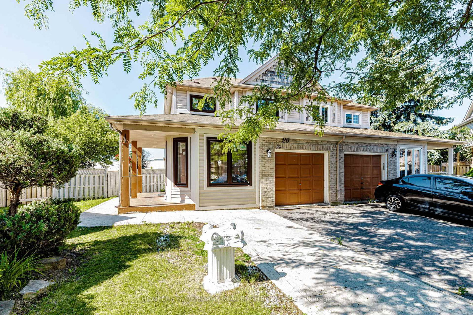 26 Amazon Brampton,ON L6R 1C7 — Photo 3