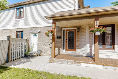 26 Amazon Brampton,ON L6R 1C7 — Photo 9