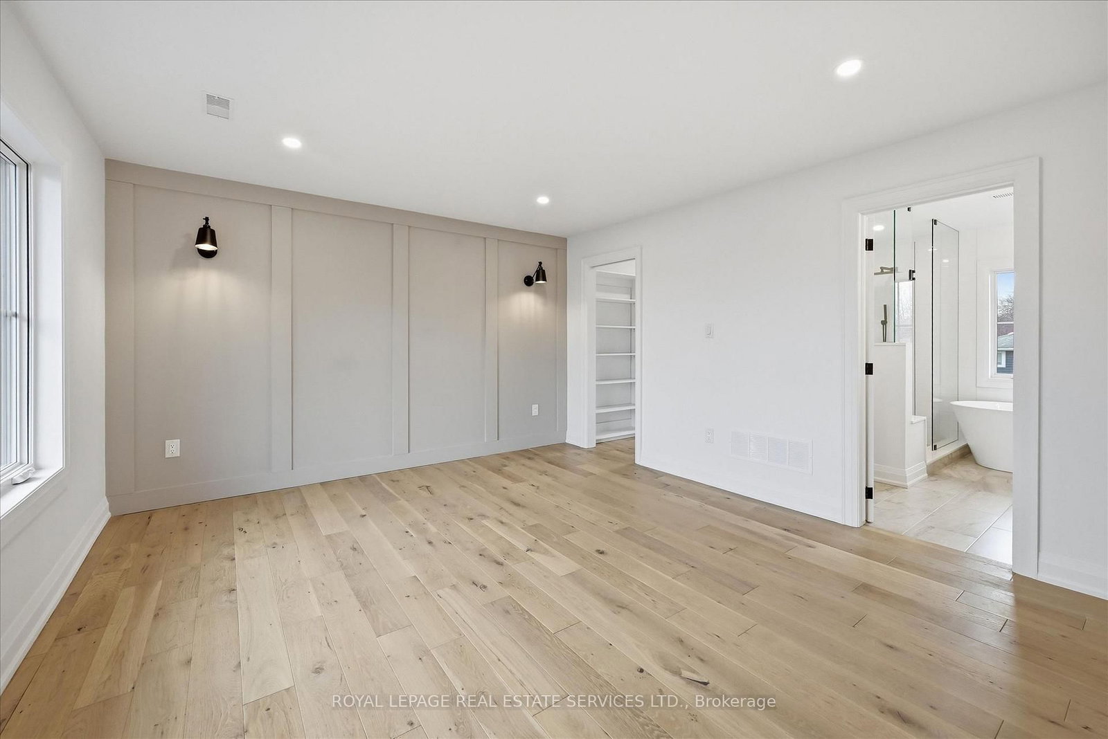 2212 Urwin Crescent • Oakville, ON photo 20