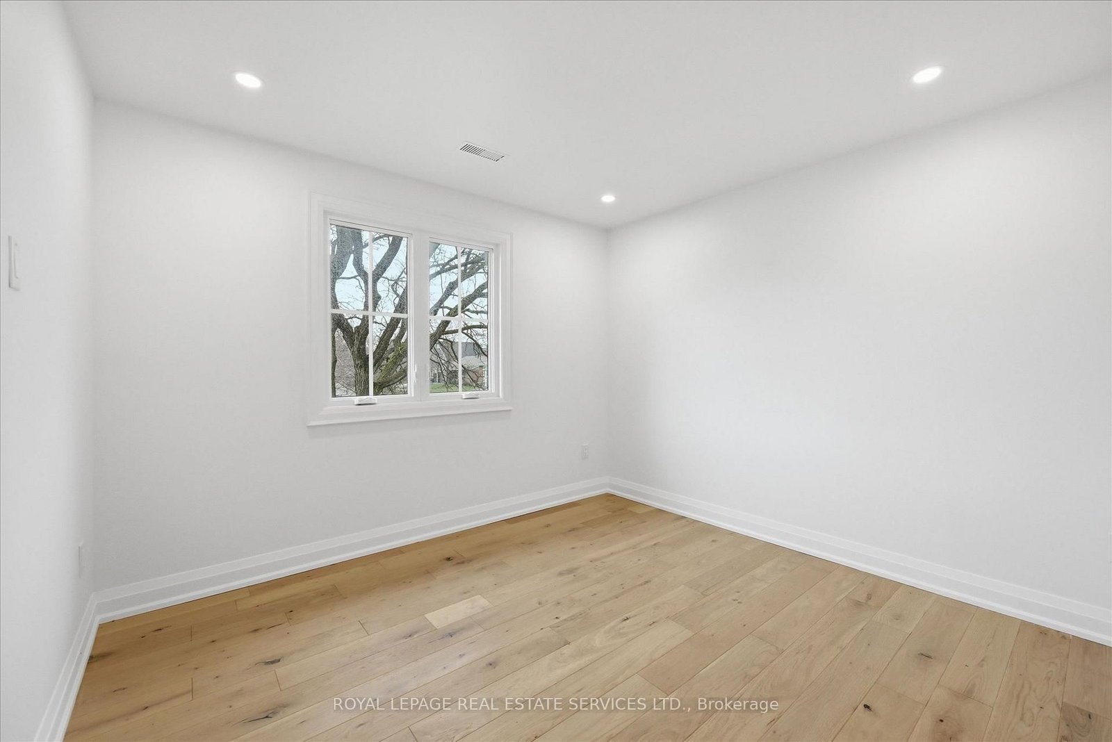 2212 Urwin Crescent • Oakville, ON photo 36