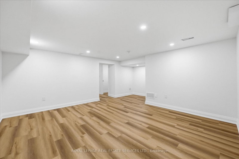 2212 Urwin Oakville,ON L6L 2T2 — Photo 39