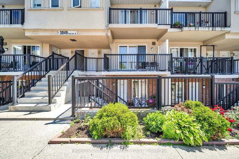 Unit 1003 — 3049 Finch Avenue W, Toronto