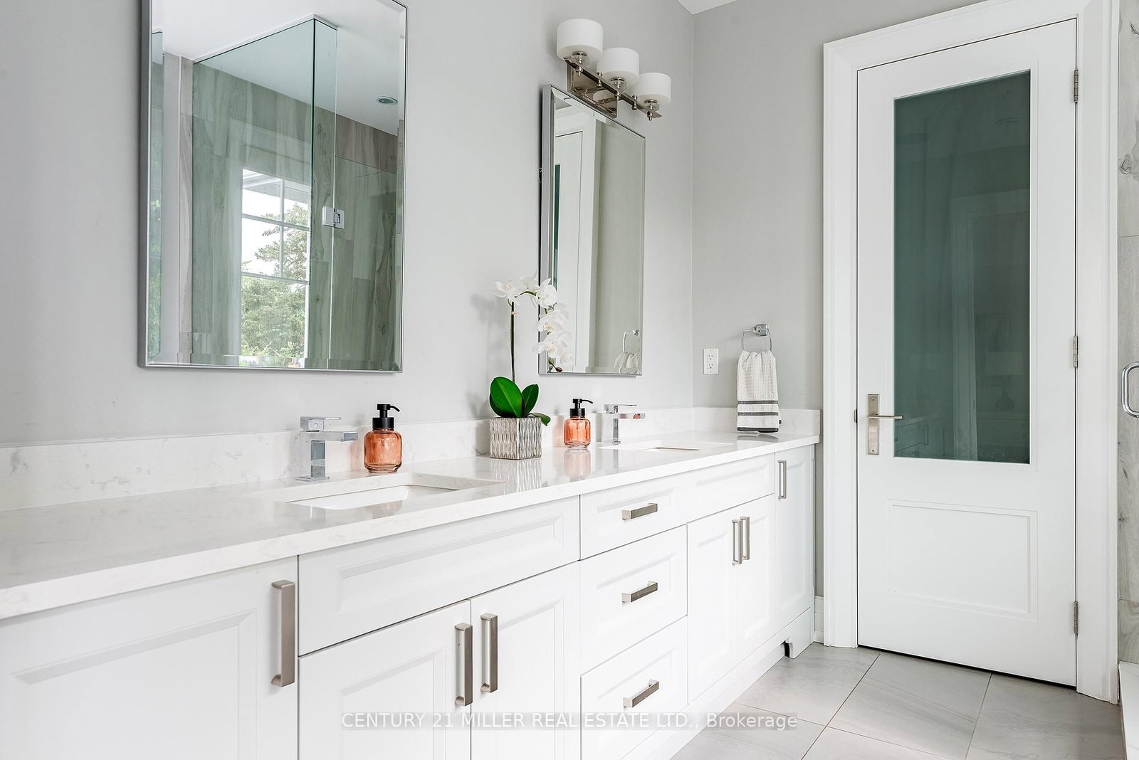 487 Orchard Drive • Oakville, ON photo 22