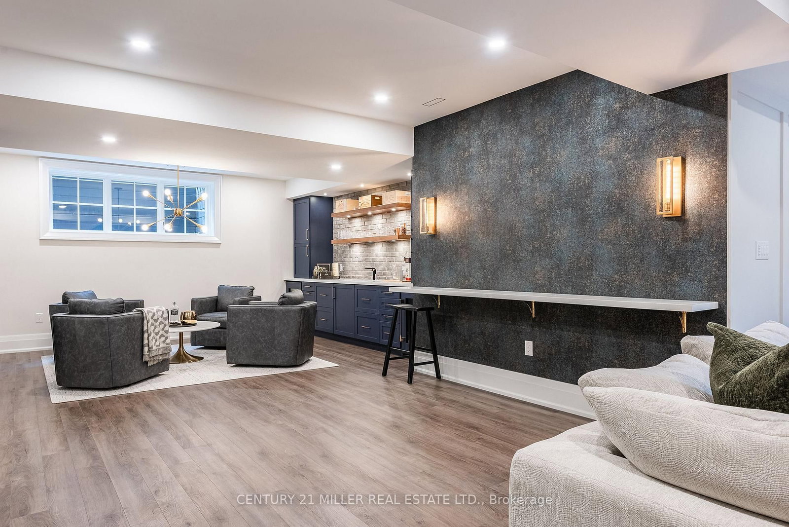 487 Orchard Drive • Oakville, ON photo 36