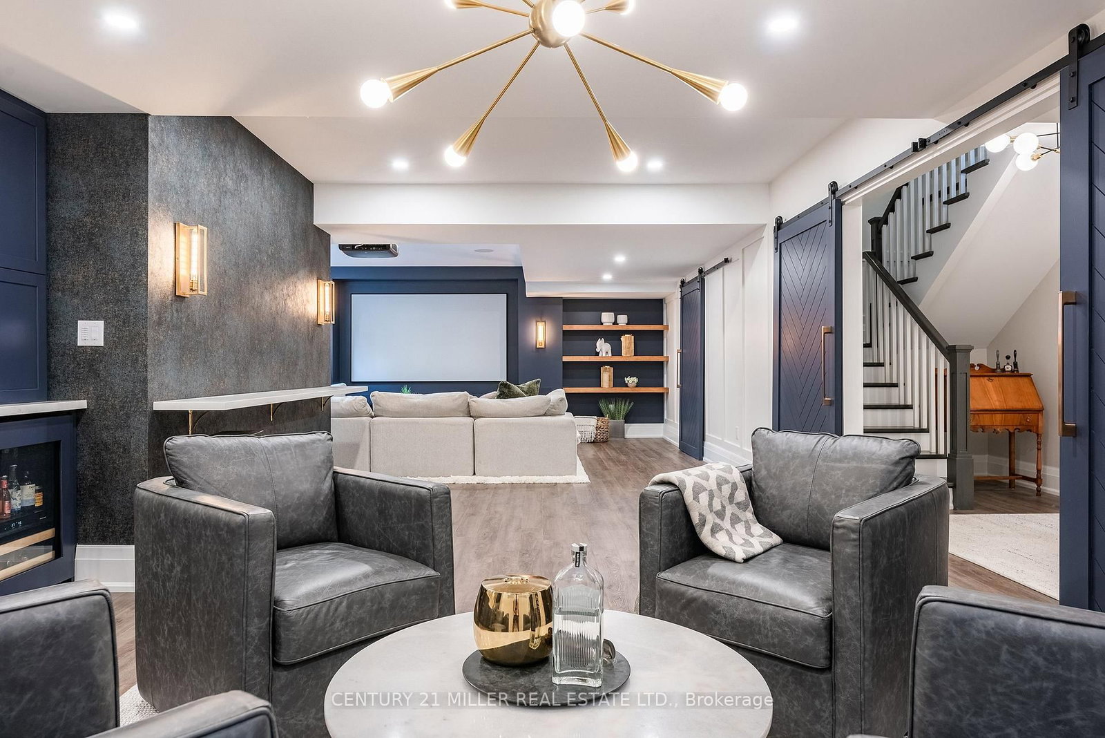 487 Orchard Drive • Oakville, ON photo 39