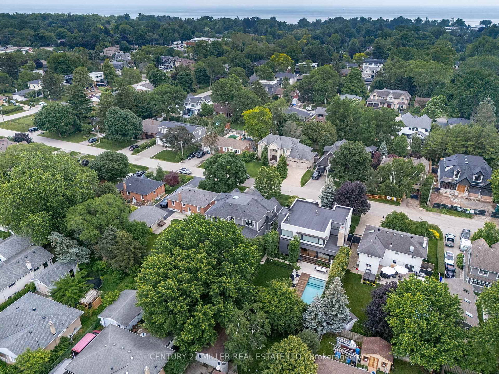 487 Orchard Drive • Oakville, ON photo 50