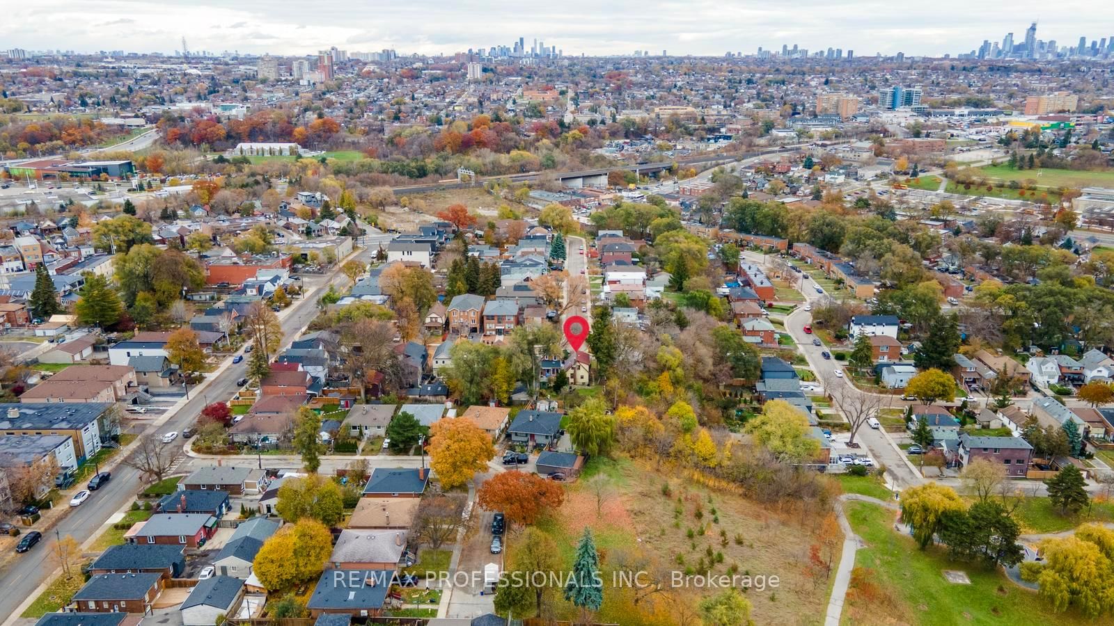 16 Cliff Street • Toronto, ON photo 19