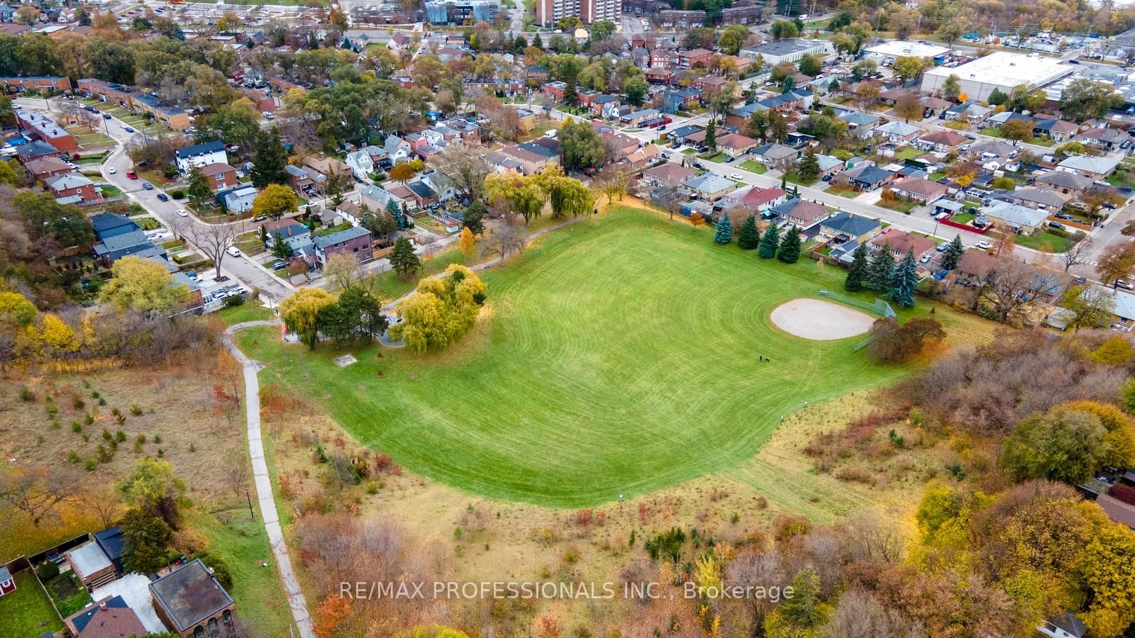 16 Cliff Street • Toronto, ON photo 20