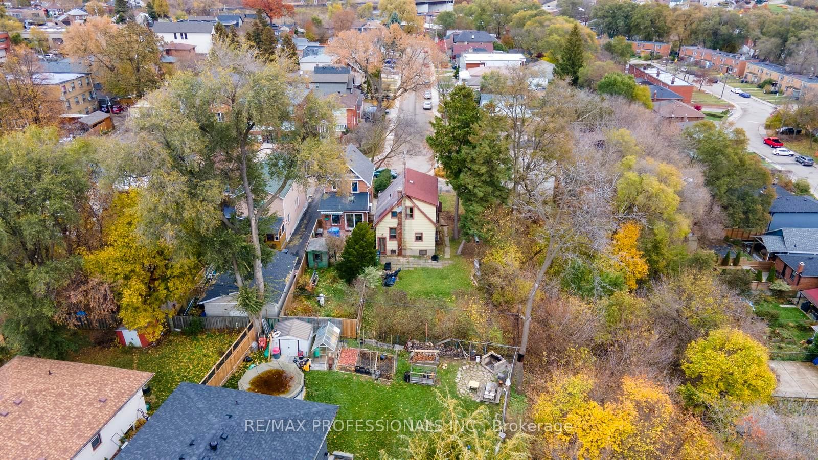 16 Cliff Street • Toronto, ON photo 23