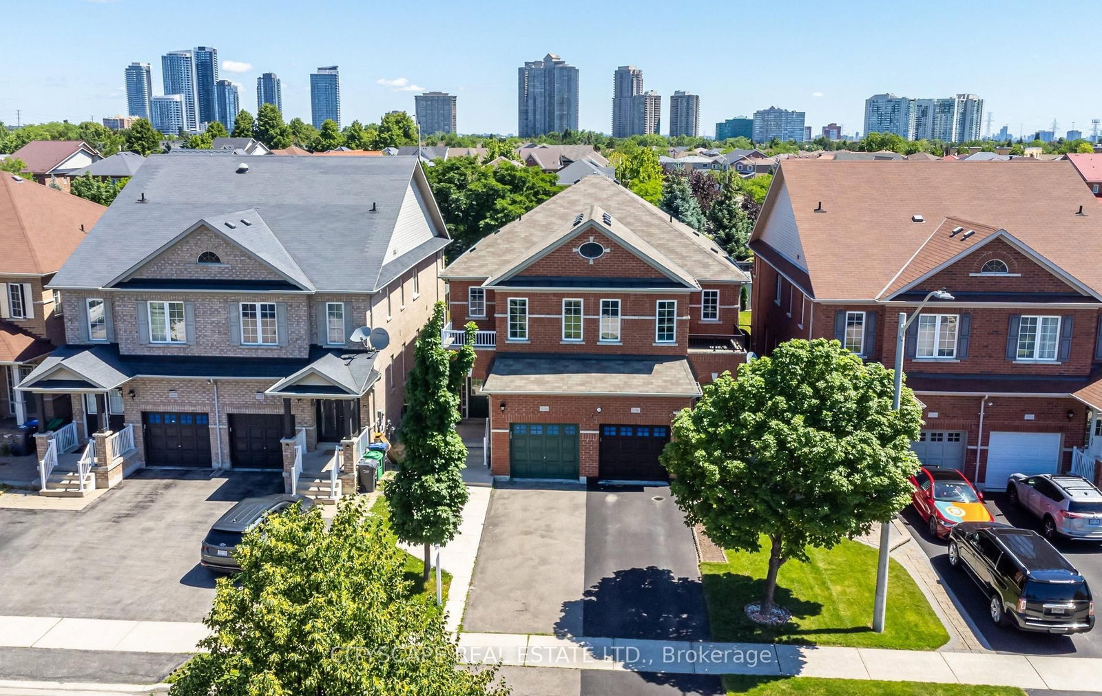 4704 Centretown Way • Mississauga, ON photo 2