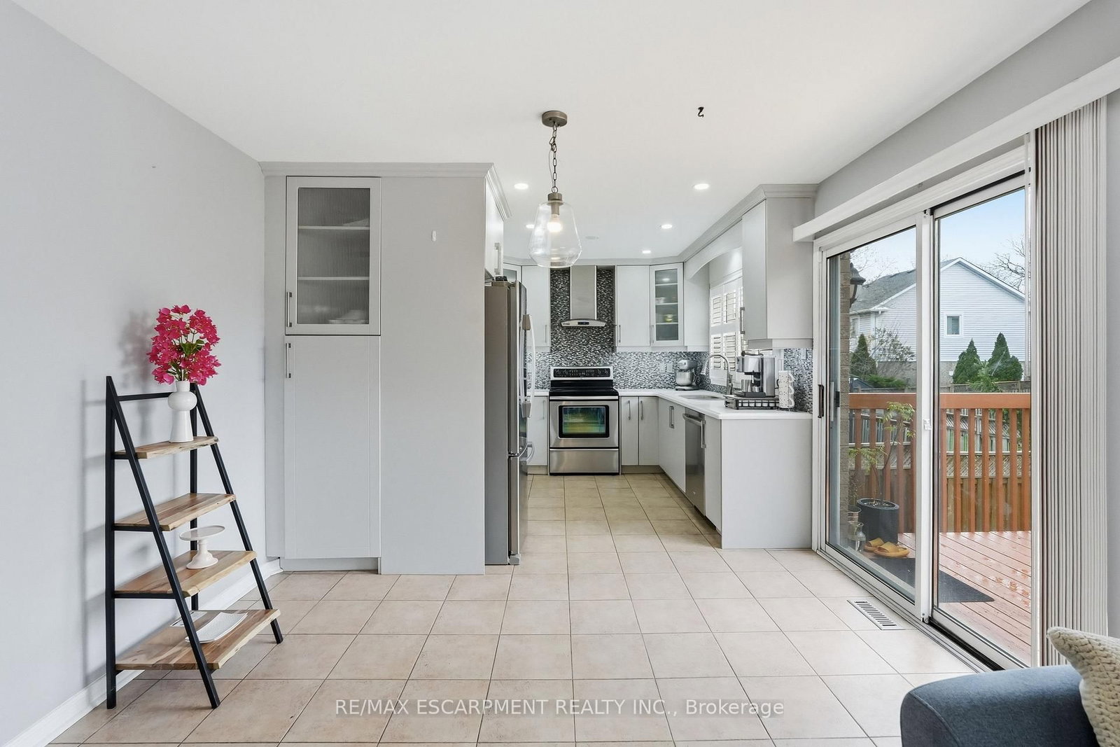 5010 Bunton Crescent • Burlington, ON photo 13