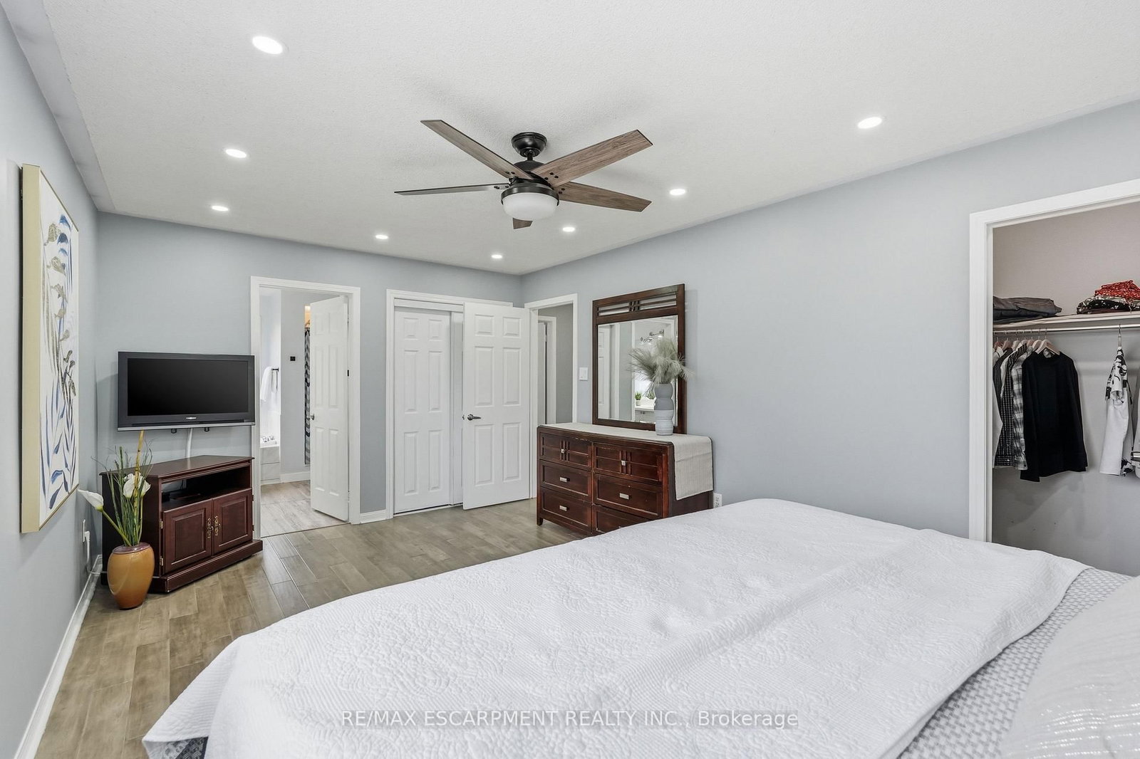 5010 Bunton Crescent • Burlington, ON photo 24