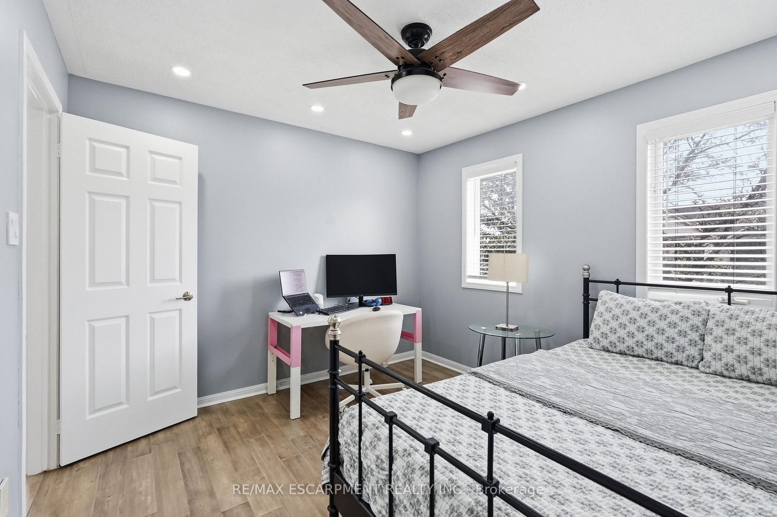 5010 Bunton Crescent • Burlington, ON photo 32