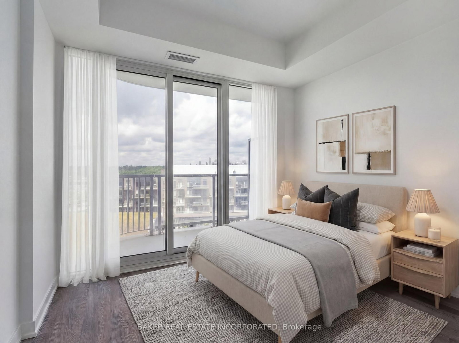 220 Missinnihe Way • #717 • Mississauga, ON photo 4