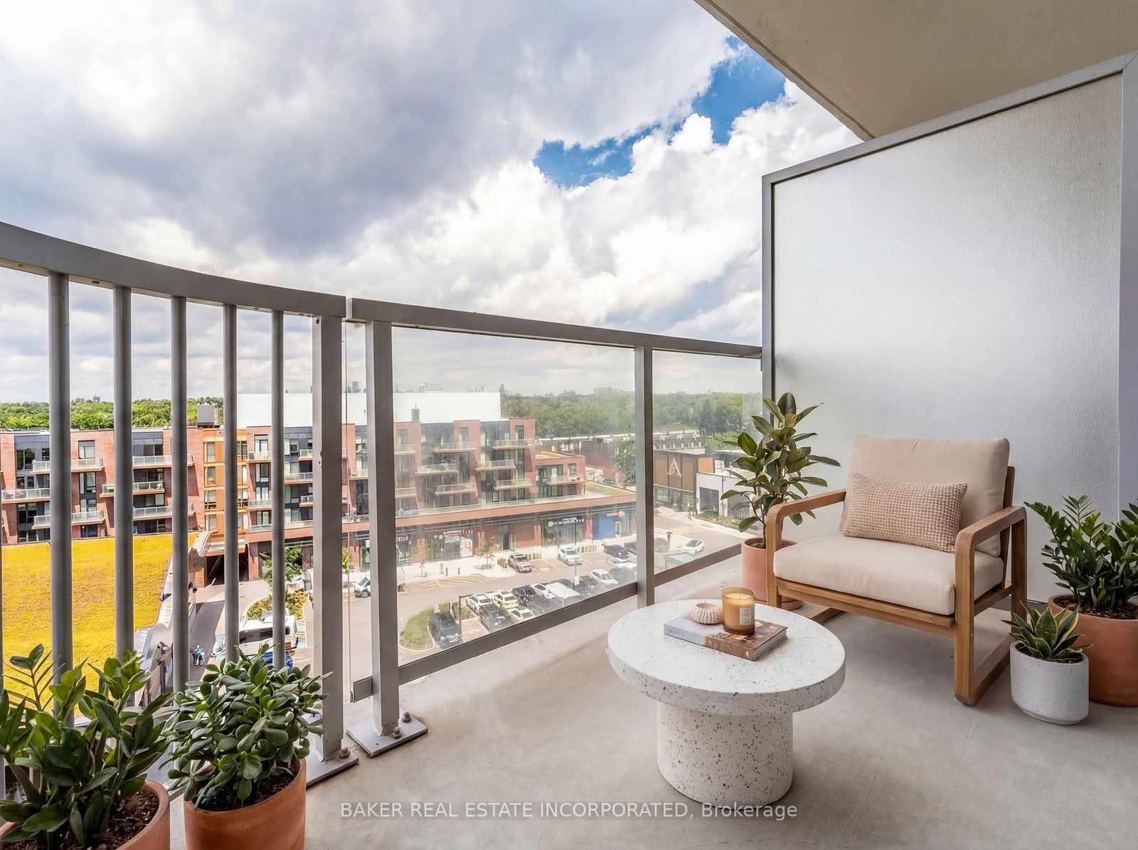220 Missinnihe Way • #717 • Mississauga, ON photo 7
