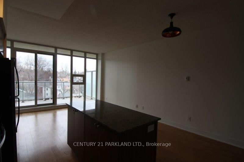 311-1638 Bloor Street, Toronto, ON, photo 4